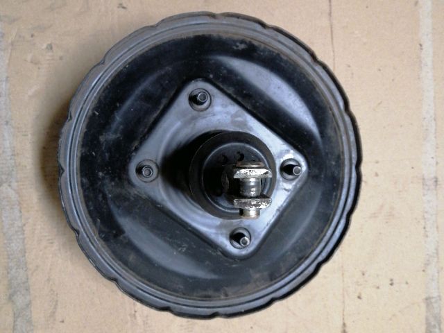 bontott MITSUBISHI L 300 Fékrásegítő