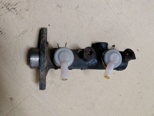 bontott MITSUBISHI L 300 Főfékhenger