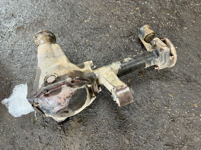 bontott MITSUBISHI L 300 Első Differenciálmű