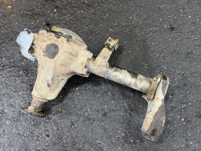 bontott MITSUBISHI L 300 Első Differenciálmű