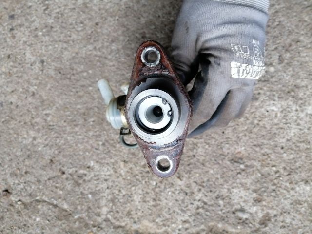 bontott MITSUBISHI L 300 Főfékhenger