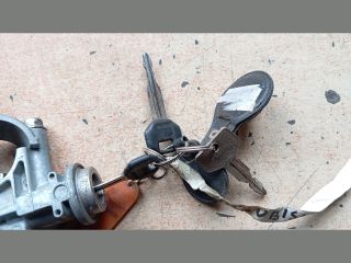 bontott MITSUBISHI L 300 Gyújtáskapcsoló