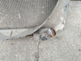 bontott MITSUBISHI L 300 Vízhűtő Radiátor (Nem klímás)