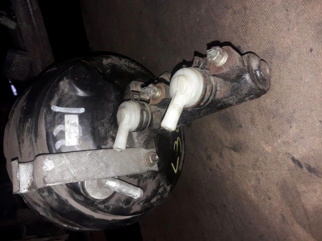 bontott MITSUBISHI L 300 Fékrásegítő