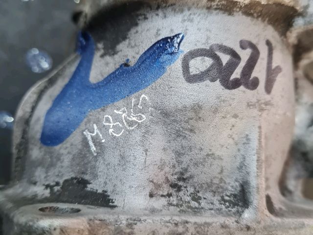 bontott MITSUBISHI L 300 Termosztátház