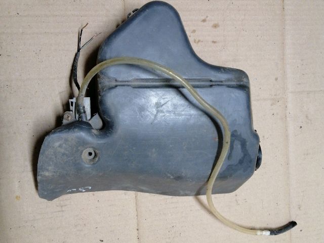 bontott MITSUBISHI L 300 Ablakmosó Tartály