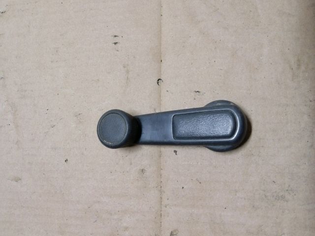 bontott MITSUBISHI L 300 Ablaktekerő Kar (Pozíciófüggetlen)