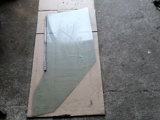 bontott MITSUBISHI L 300 Bal első Ablak