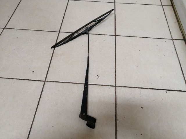 bontott MITSUBISHI L 300 Bal első Ablaktörlő Kar