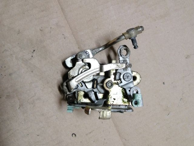 bontott MITSUBISHI L 300 Bal első Ajtózár