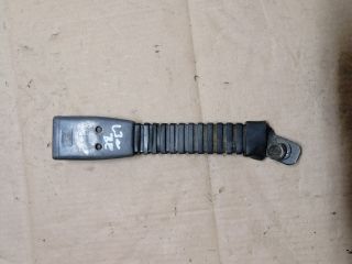 bontott MITSUBISHI L 300 Bal első Biztonsági Öv Csat