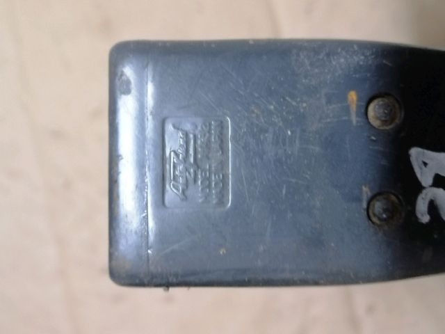 bontott MITSUBISHI L 300 Bal első Biztonsági Öv Csat