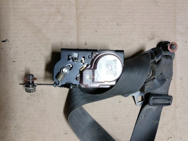 bontott MITSUBISHI L 300 Bal első Biztonsági Öv