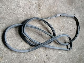 bontott MITSUBISHI L 300 Bal első Gumikéder