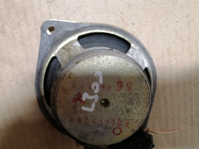 bontott MITSUBISHI L 300 Bal első Hangszóró