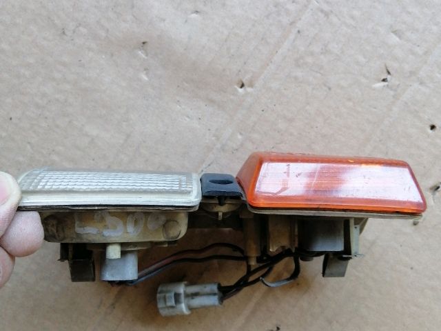 bontott MITSUBISHI L 300 Bal első Irányjelző