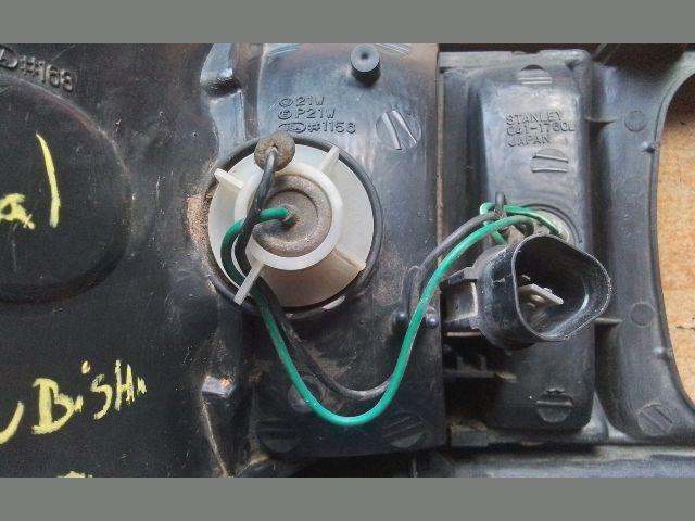 bontott MITSUBISHI L 300 Bal első Irányjelző