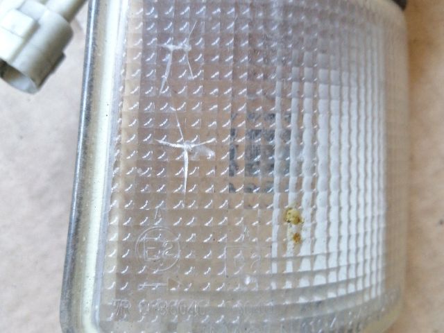 bontott MITSUBISHI L 300 Bal első Irányjelző