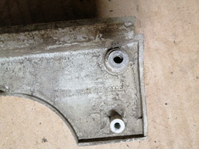 bontott MITSUBISHI L 300 Bal Fényszóró Bajusz Díszléc