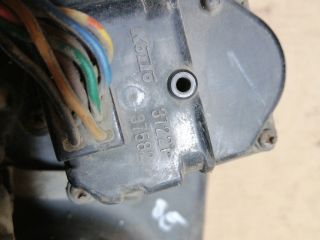 bontott MITSUBISHI L 300 Bal Fényszóró