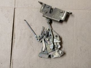 bontott MITSUBISHI L 300 Bal hátsó Tolóajtó Ajtónyitó Szerkezet