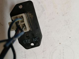 bontott MITSUBISHI L 300 Előtét Ellenállás Fűtőmotor