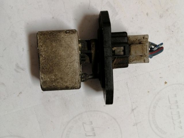 bontott MITSUBISHI L 300 Előtét Ellenállás Fűtőmotor