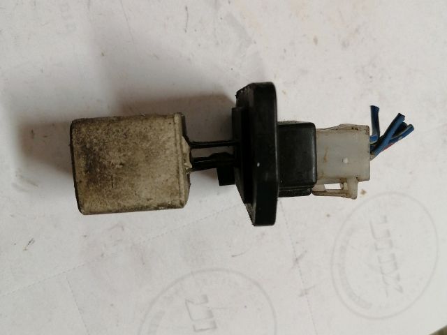 bontott MITSUBISHI L 300 Előtét Ellenállás Fűtőmotor