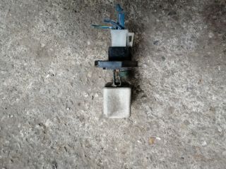 bontott MITSUBISHI L 300 Előtét Ellenállás Fűtőmotor