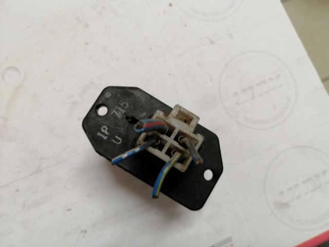 bontott MITSUBISHI L 300 Előtét Ellenállás Fűtőmotor