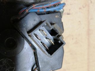 bontott MITSUBISHI L 300 Első Ablaktörlő Motor