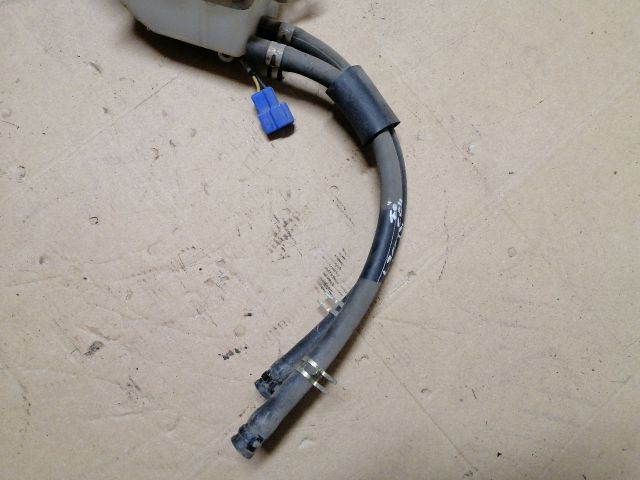 bontott MITSUBISHI L 300 Fékfolyadék Tartály