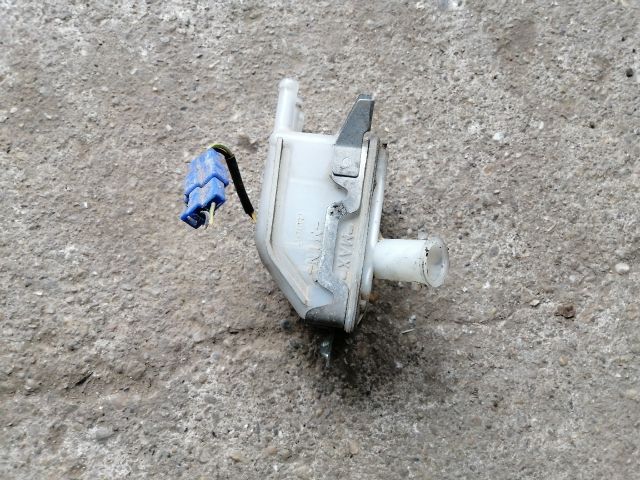 bontott MITSUBISHI L 300 Fékfolyadék Tartály