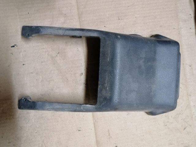 bontott MITSUBISHI L 300 Felső Kormányoszlop Burkolat