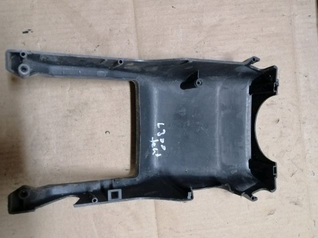 bontott MITSUBISHI L 300 Felső Kormányoszlop Burkolat