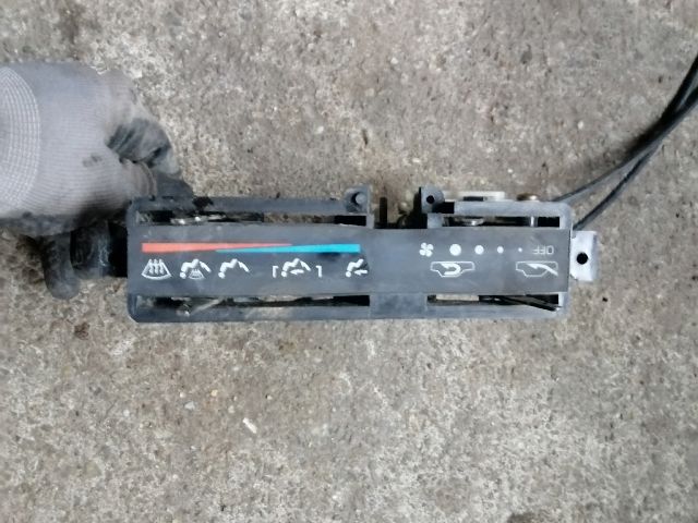 bontott MITSUBISHI L 300 Fűtéskapcsoló