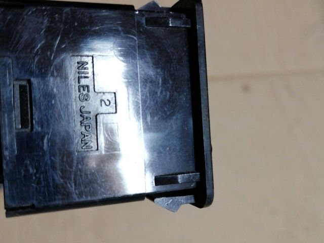 bontott MITSUBISHI L 300 Hátsó Ablaktörlő Kapcsoló