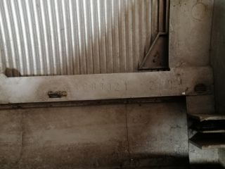 bontott MITSUBISHI L 300 Hűtőrács