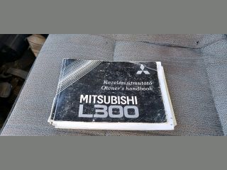 bontott MITSUBISHI L 300 Jobb első Ajtó (Részeivel)