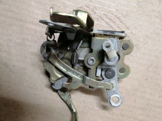 bontott MITSUBISHI L 300 Jobb első Ajtózár