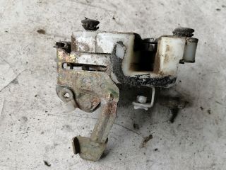 bontott MITSUBISHI L 300 Jobb első Ajtózár