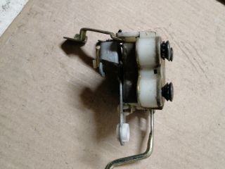 bontott MITSUBISHI L 300 Jobb első Ajtózár