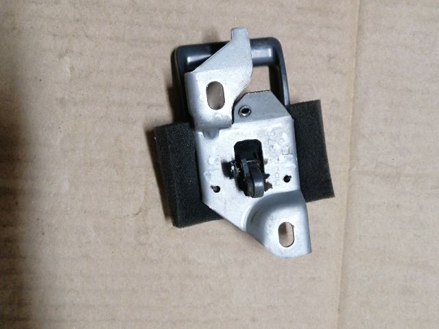 bontott MITSUBISHI L 300 Jobb első Belső Kilincs