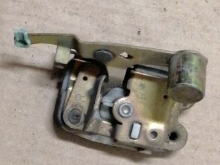 bontott MITSUBISHI L 300 Jobb hátsó Ajtózár