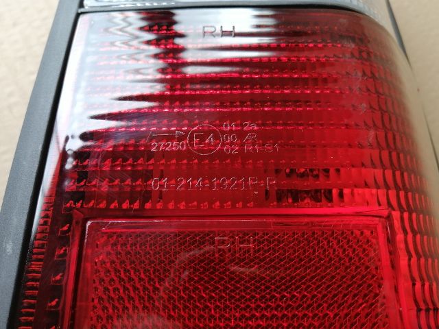 bontott MITSUBISHI L 300 Jobb Hátsó Lámpa