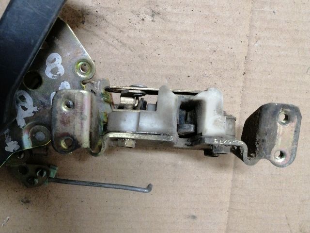 bontott MITSUBISHI L 300 Jobb hátsó Tolóajtó Ajtónyitó Szerkezet