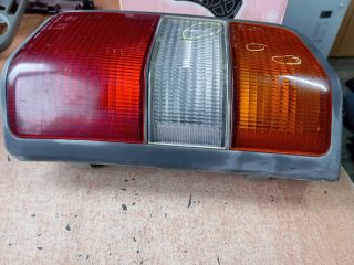 bontott MITSUBISHI L 300 Jobb Külső Hátsó Lámpa