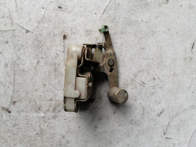 bontott MITSUBISHI L 300 Jobb Tolóajtó Zárszerkezet