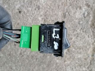 bontott MITSUBISHI L 300 Kapcsoló (Magában)