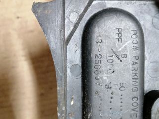 bontott MITSUBISHI L 300 Kézifék Szoknya